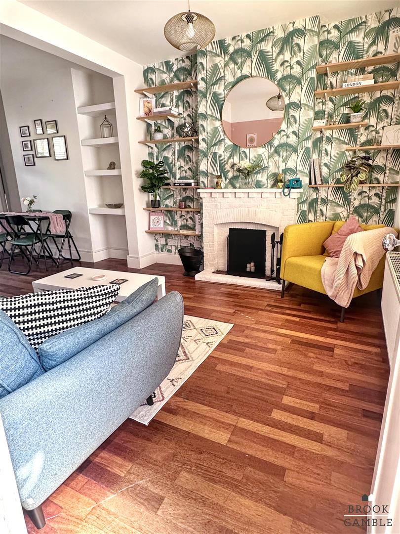 2 Bedroom House. Sydney Road in Eastbourne,  13